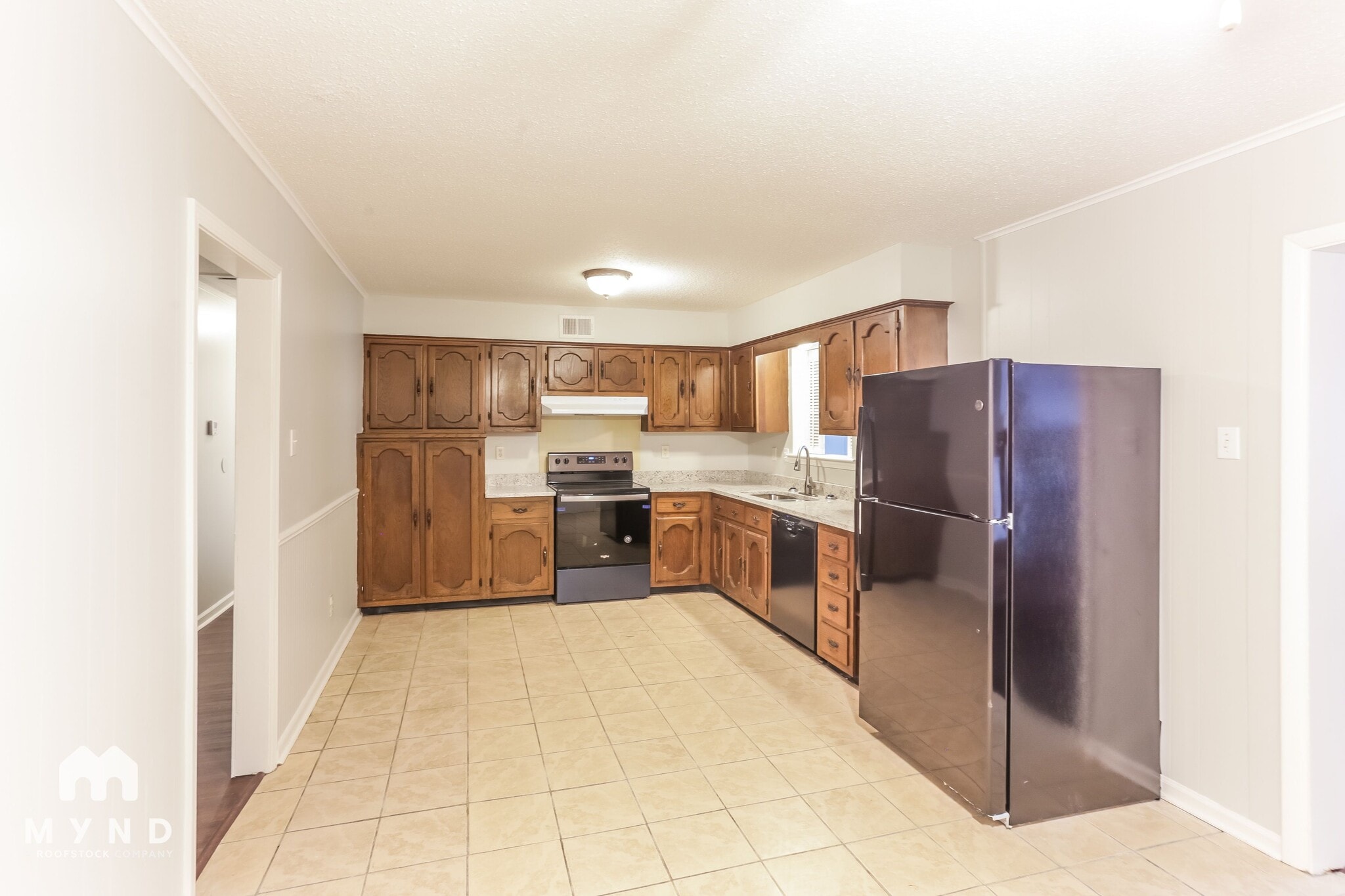 Building Photo - 2975 Fairlane Dr