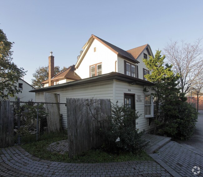 984 Fulton St 984 Fulton St Farmingdale NY 11735 Apartment Finder