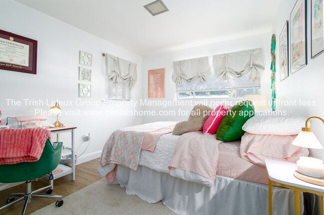 Building Photo - 3 Bed in Alexandria Available