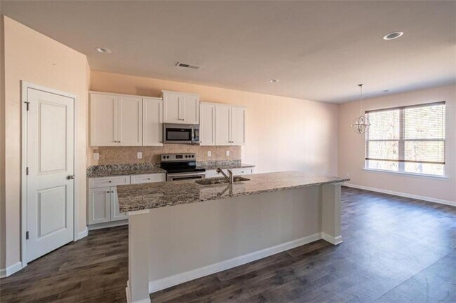 Building Photo - 20 Bingley Ct