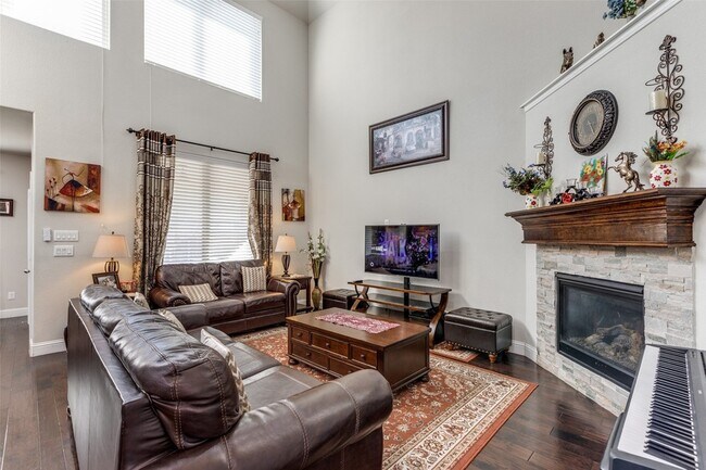 Building Photo - 8609 McCutchins Dr