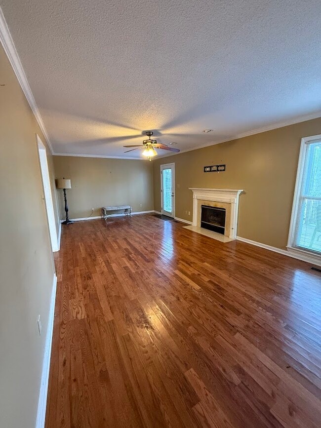 Building Photo - 5415 Whisper Wood Cir