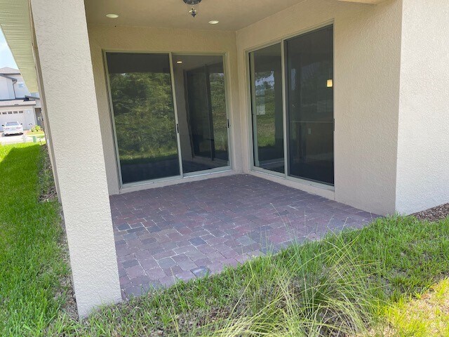 Building Photo - 7501 Wing Span Wy