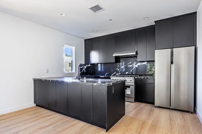 Building Photo - 1954 Purdue Ave