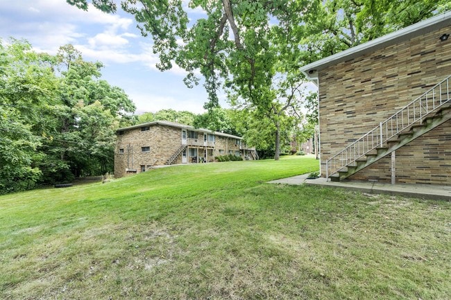 Building Photo - 249 E Oak Cliff Ct