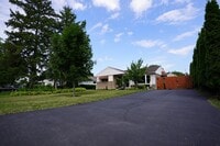Building Photo - 2304 Jay Ln