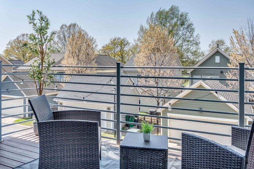 Building Photo - 3339 Bending Birch Pl