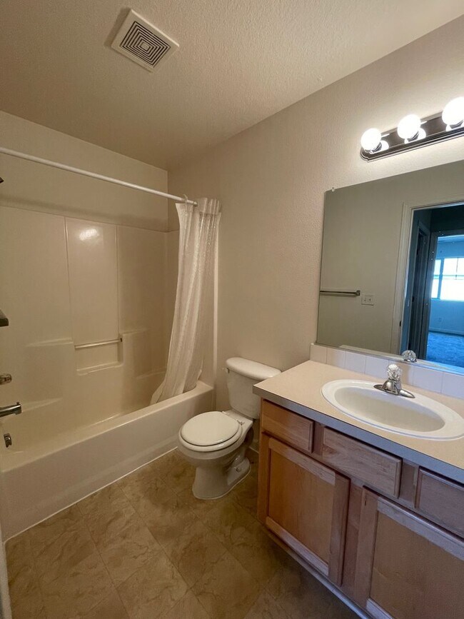 Building Photo - 6220 SW 182nd Terrace