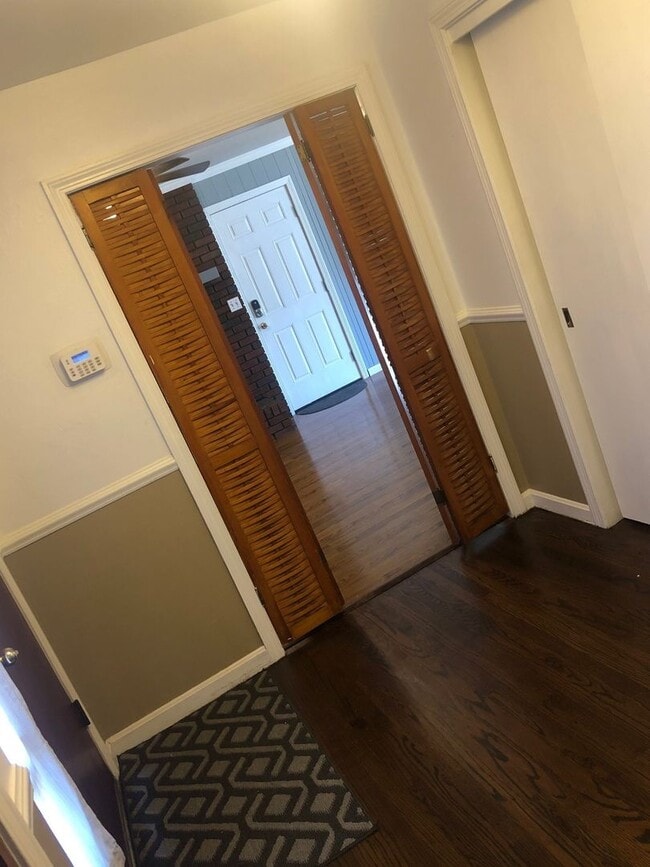 Building Photo - 2725 Prince Cir