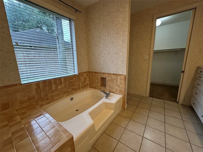 Building Photo - 7710 Post Bridge Rd