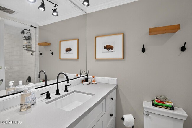 Building Photo - 25031 Adelanto Dr