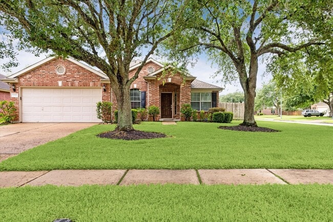 Building Photo - 21551 Elm Hurst Ln