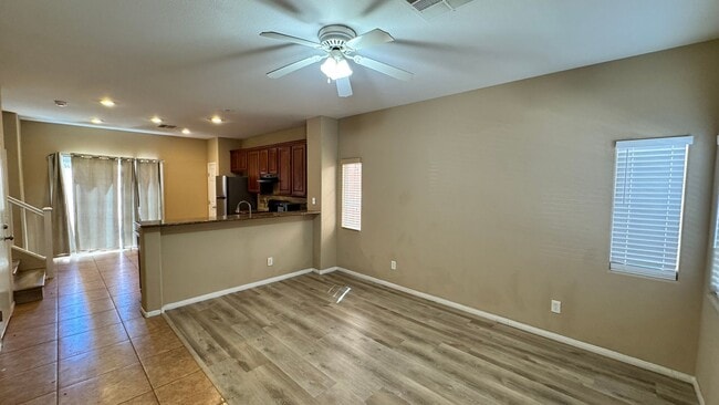 Building Photo - Welcome Home 2 master bedrooms
