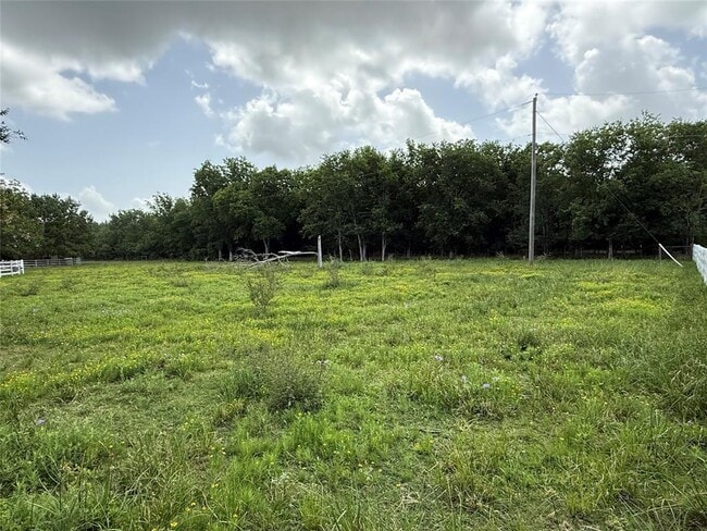 Building Photo - 1166 Manak Rd