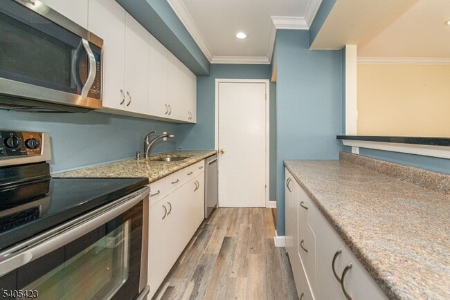 Building Photo - 2350 NJ-10