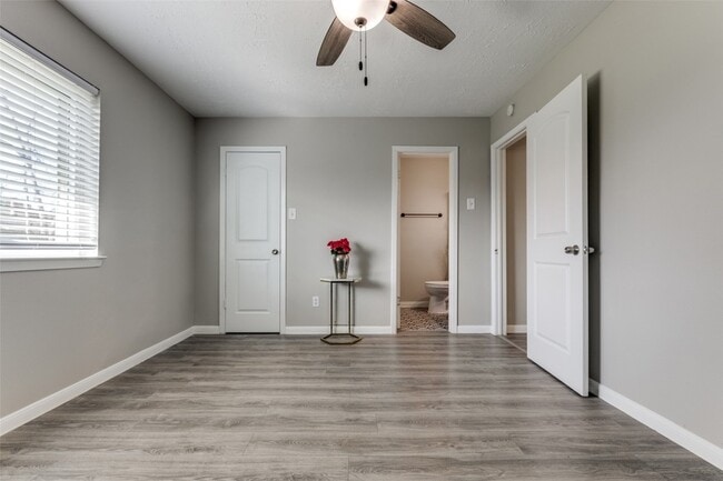 Building Photo - 13979 Clark Towne Ln