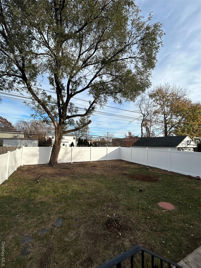 Building Photo - 420 Pennsylvania Ave