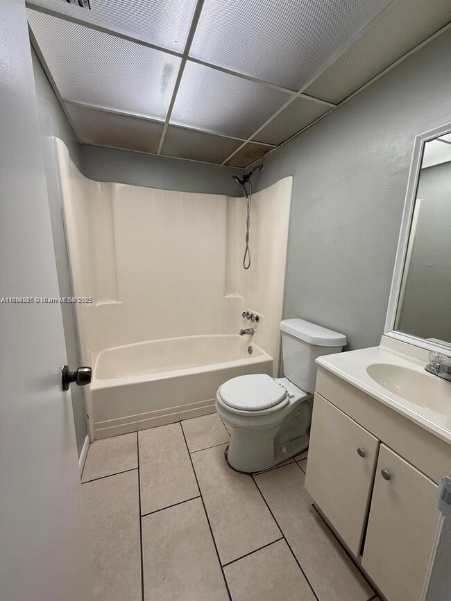 Building Photo - 2800 NW 56th Ave