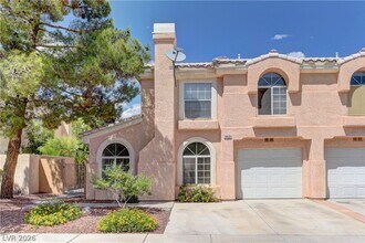 Building Photo - 8428 Majestic View Ave