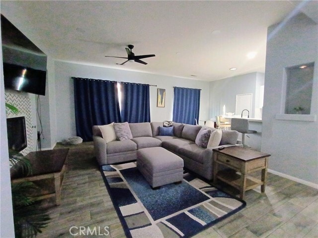 Building Photo - 13581 Mountain Top Dr