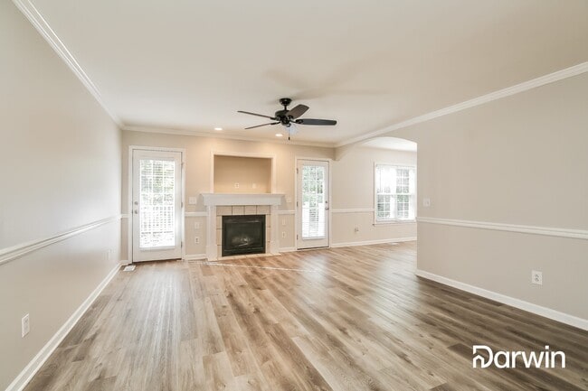 Building Photo - 3672 Turret Ct NE