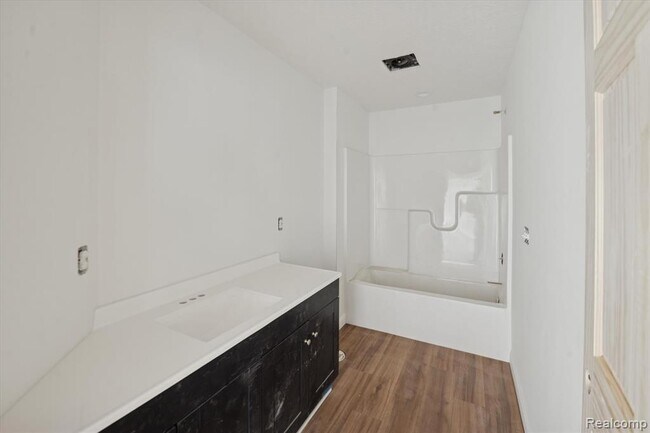 Building Photo - 4565 Katherina Z Pl