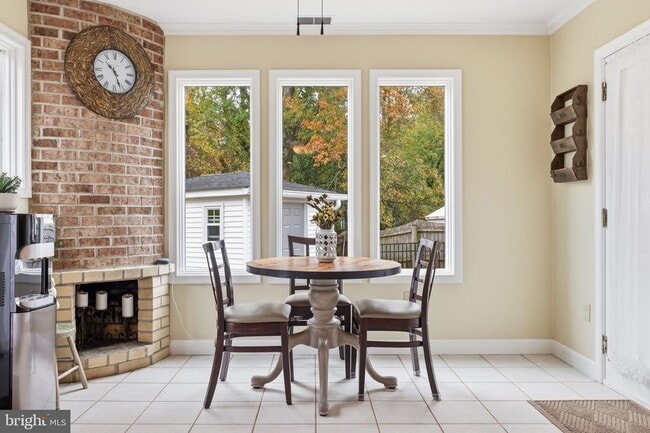 Building Photo - 7137 Murray Ln