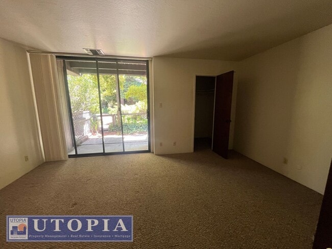 Building Photo - Bright and cozy 2-Bedroom, 2 Bathroom loca...