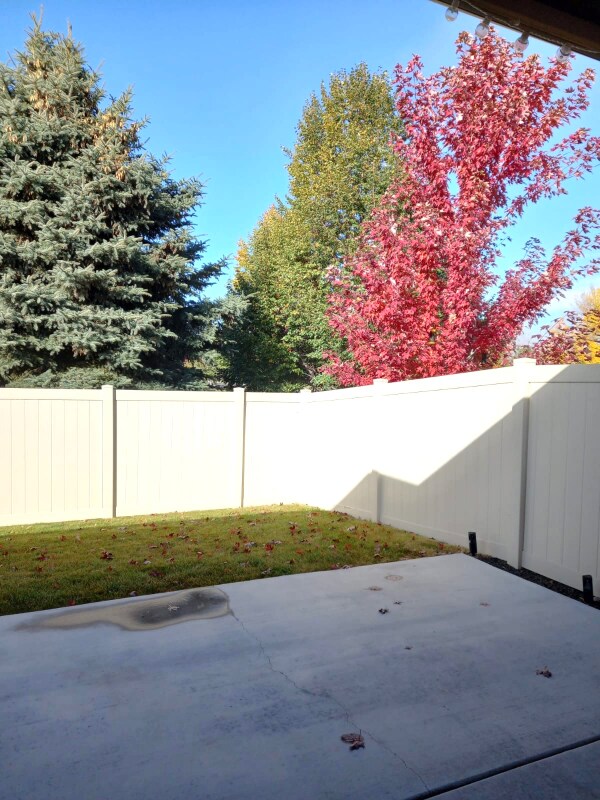 Building Photo - 2029 S Hills Ave.