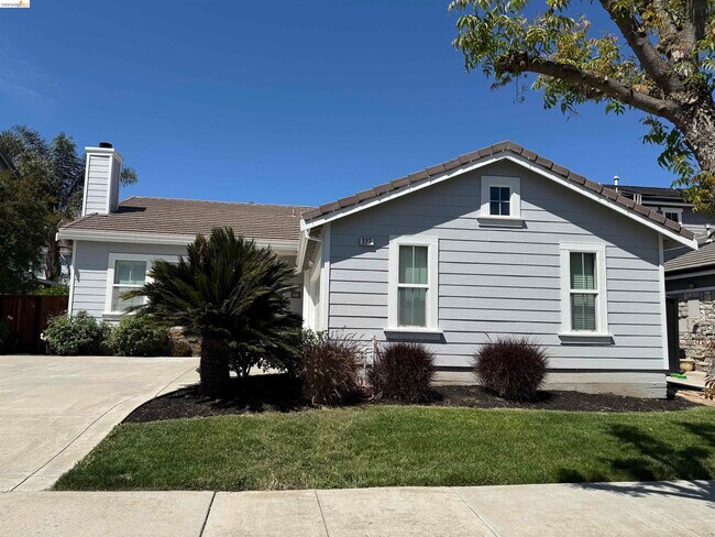 Building Photo - 227 Carter Pl