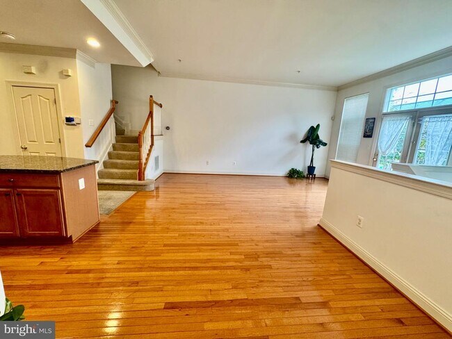 Building Photo - 23517 Gardenside Pl
