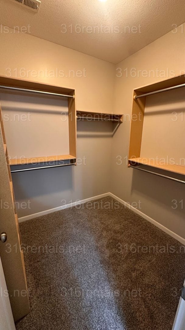 Building Photo - 449 S Longbranch Dr