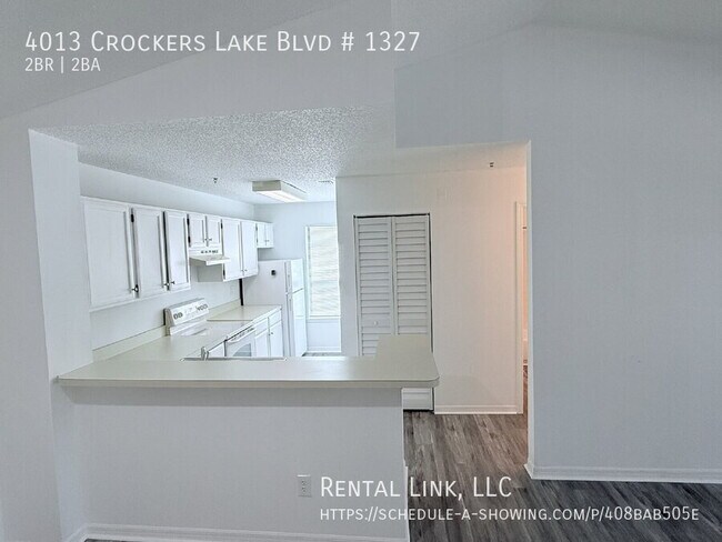 Building Photo - 4013 Crockers Lake Blvd