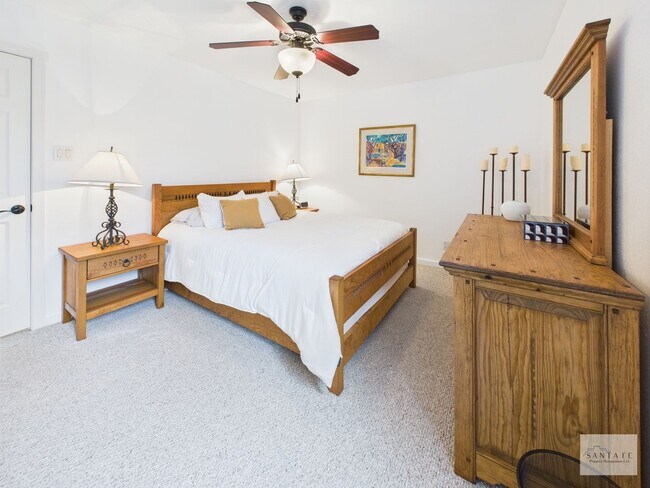 Building Photo - Fully Furnished Condo Available Now!