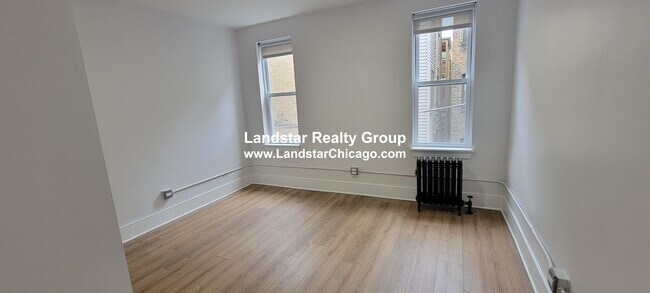 Building Photo - 1349 W Estes Ave