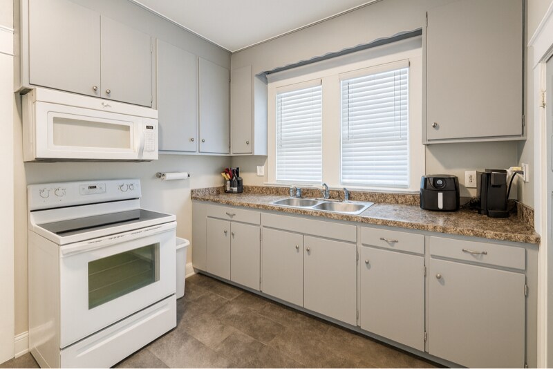 Building Photo - 507 Contentnea St