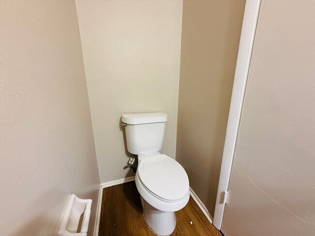 Building Photo - 7525 Pitch Pine Cir