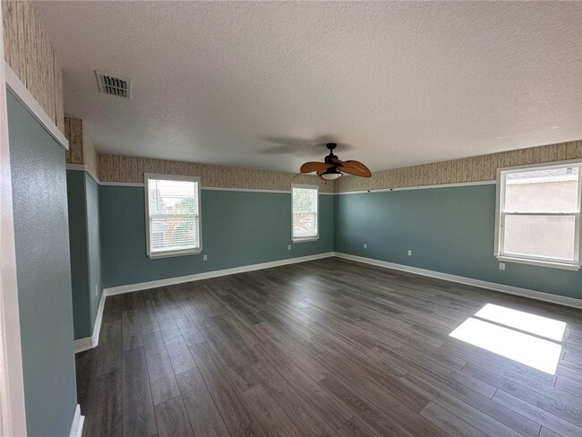 Building Photo - 7738 Summerlake Pointe Boulevard