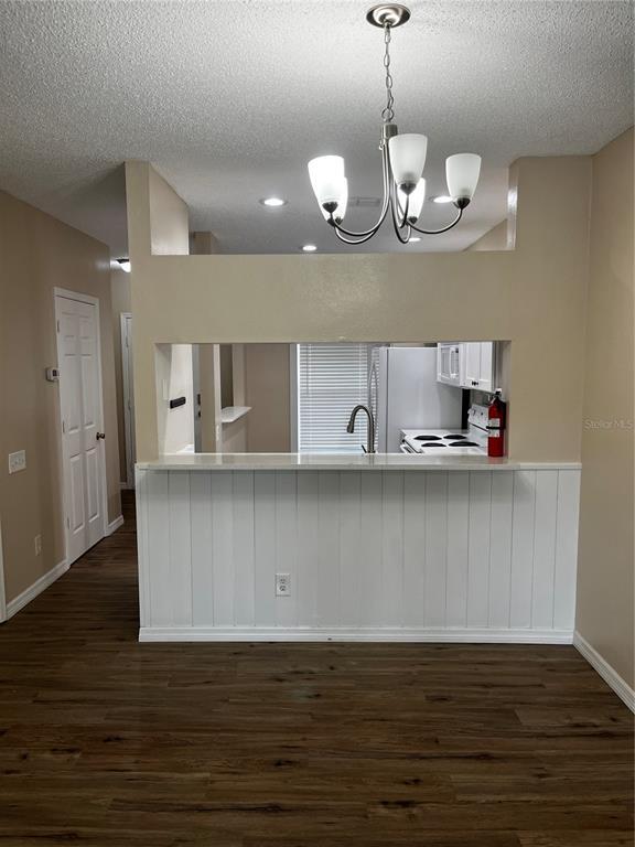 Building Photo - 8526 HUNTERS KEY Cir