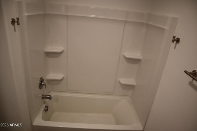 Building Photo - 1267 W Flowstone Trl