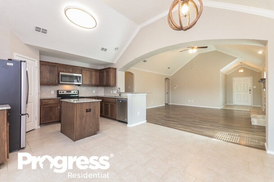 Building Photo - 1617 Meadow Lark Ln