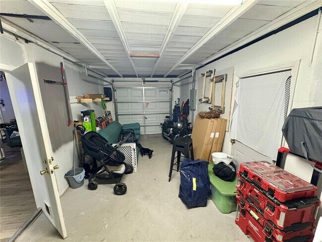 Building Photo - 8501 Paxton Dr