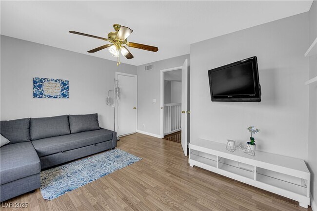 Building Photo - 4186 Sandcastle Dr