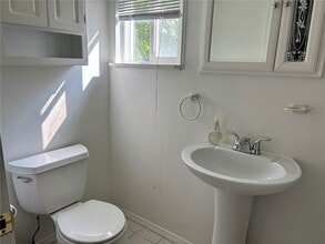 Building Photo - 2096 Norton St