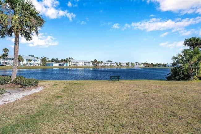 Building Photo - 107 Sea Horse Dr SE