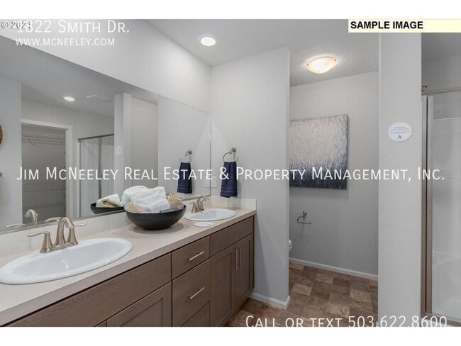 Building Photo - 1822 Smith Dr