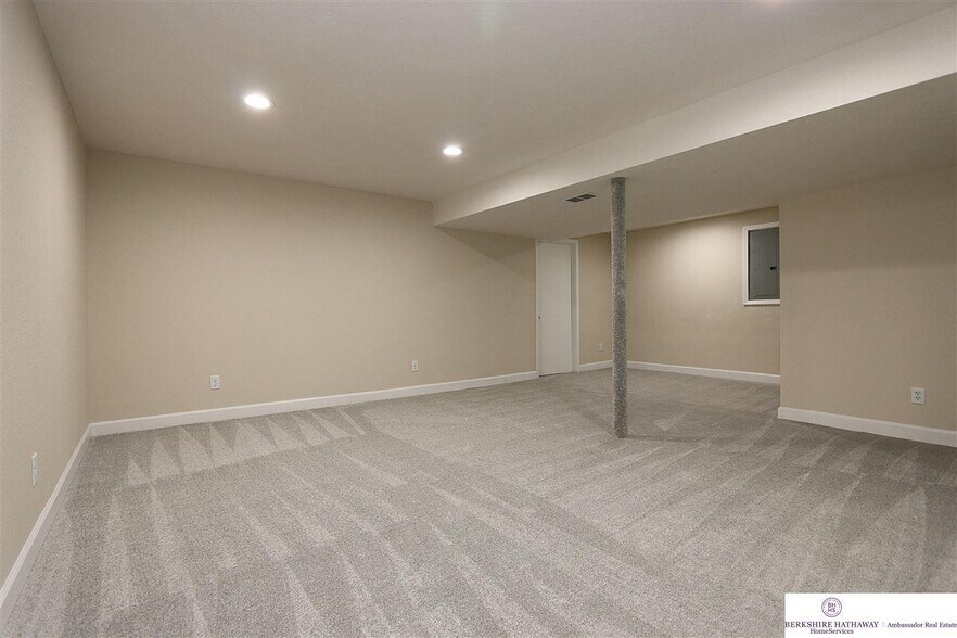 Basement Recreation Room - 2329 S 125th Ave
