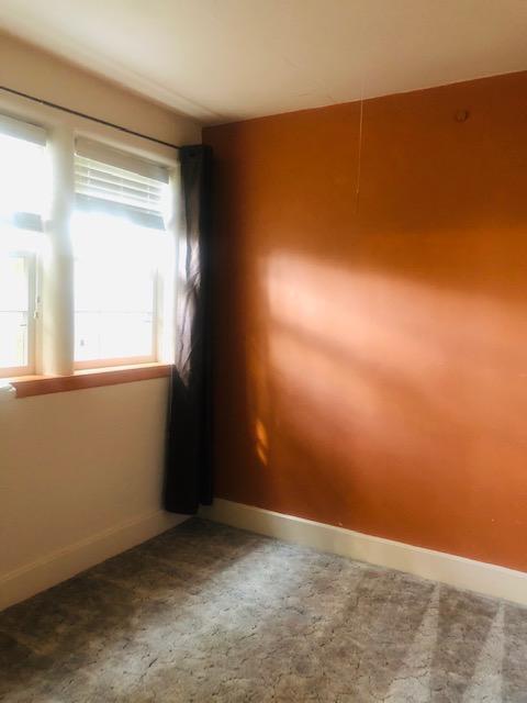 Building Photo - 1013 4th St SE