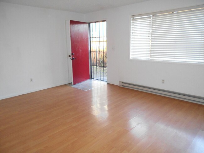Building Photo - DEV11 - Devita, James - 240902