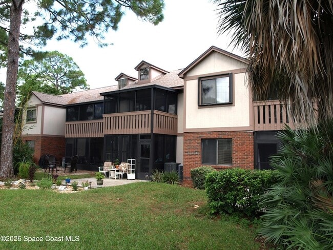 Building Photo - 9010 Wedgewood Pl